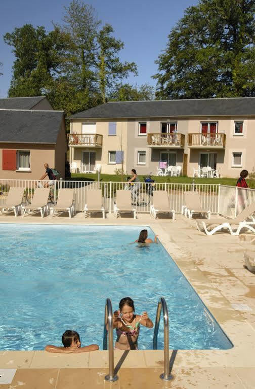 Residence Odalys Le Hameau Du Lac Rignac (Aveyron) Exterior foto